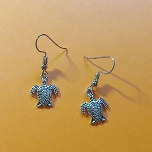 Turtle Earrings 🐢